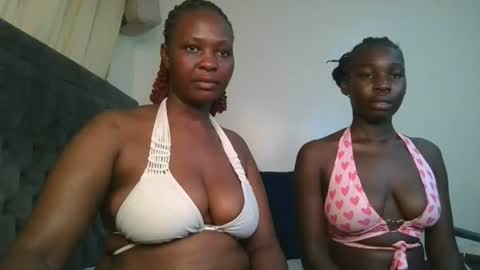 thicky_rue2 online show from June 18, 4:51 am