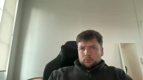 thierrylumiere online show from March 11, 5:38 pm