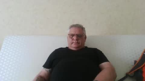 Thierrysymp online show from May 25, 1:39 pm