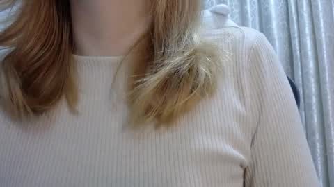 sara online show from April 14, 2:15 am