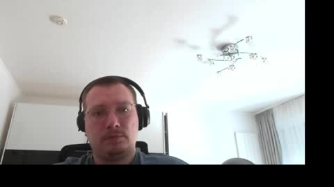 thisboyislooking online show from April 22, 8:10 am