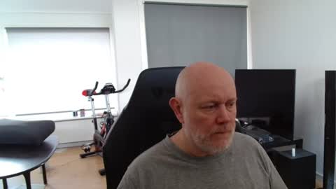 thomas806035 online show from July 4, 10:08 am