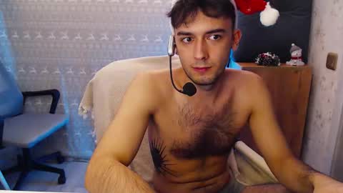 Thomas online show from December 22, 1:23 am