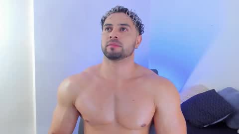 Thomas Brandon online show from March 5, 4:54 am