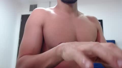 Thomas online show from February 8, 8:21 pm