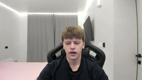 Tomas online show from April 9, 7:19 pm