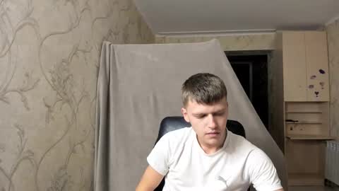 Snapshot of thomas_shelbivip chatting on October 12, 7:49 pm Tomas online show from October 12, 7:49 pm