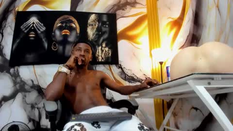 Thomas online show from November 19, 4:12 am