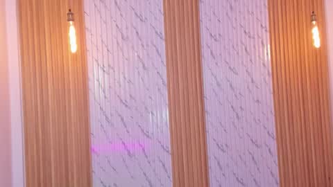 Thomas online show from November 24, 12:04 pm