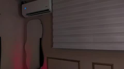 Thony online show from May 10, 7:42 pm