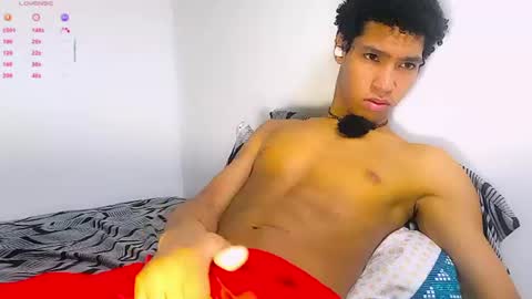 thonyxxx_ online show from June 27, 5:57 am