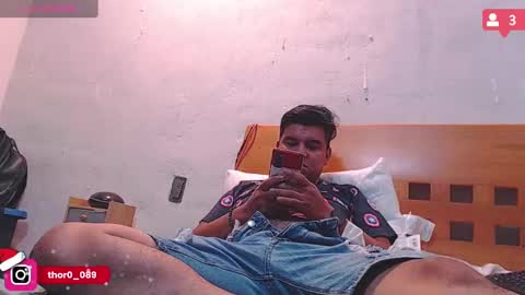 thor0200 online show from December 12, 10:09 pm