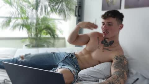 Sebastian online show from March 3, 6:13 pm