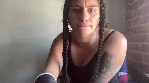 Snapshot of throatyygoat chatting on October 29, 9:15 pm throatyygoat online show from October 29, 9:15 pm