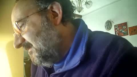 Little Wolf  online show from February 20, 12:57 pm