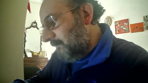 Little Wolf  online show from February 22, 8:40 am