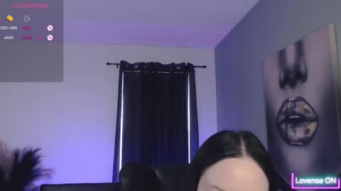 Tia Bella online show from February 20, 7:49 pm