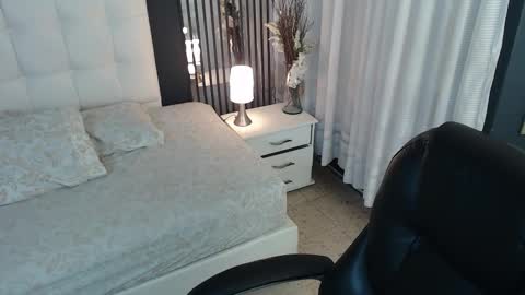 LIA online show from February 10, 11:57 am