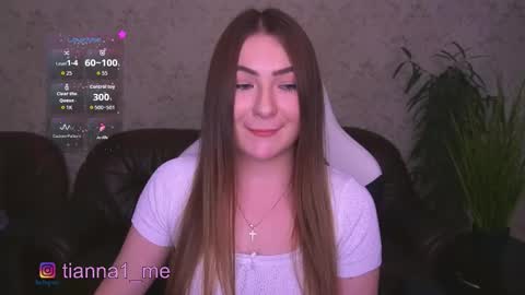 Snapshot of tianna_me chatting on September 20, 3:04 pm tianna_me online show from September 20, 3:04 pm