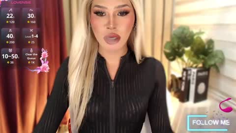 Sam online show from February 27, 6:55 pm