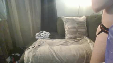 tiberiusblu online show from March 3, 6:37 am