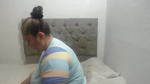 Tiffany online show from December 2, 5:15 am