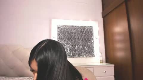 Snapshot of tiffanny_quinn chatting on February 23, 4:39 am Tiff online show from February 23, 4:39 am
