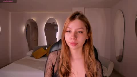 Tiffanny Sins online show from April 4, 3:13 am