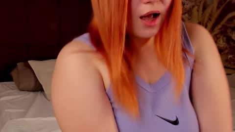 tiffany_chavezz online show from February 22, 2:08 pm