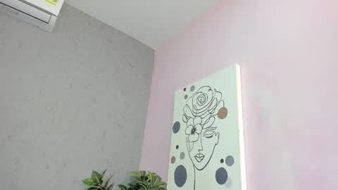 tiffany_mendez online show from March 28, 12:17 pm