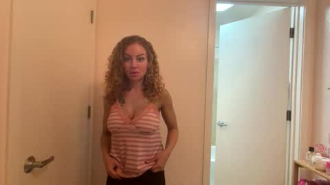 tiffanybankxxx online show from November 17, 11:24 am