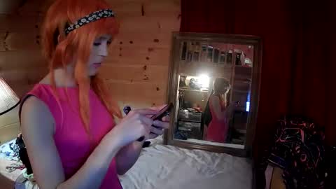 tiffanycase384727 online show from March 4, 3:47 am