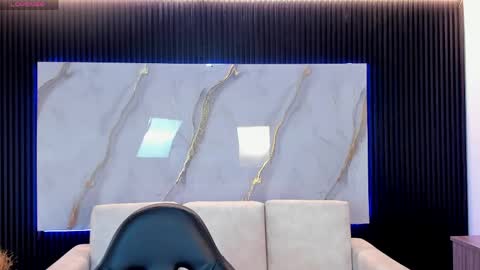 tiffanyhoustton online show from March 23, 11:59 am