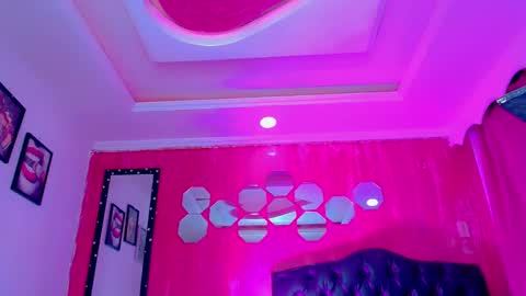 tiffanymackensyy69 online show from February 16, 2:53 am