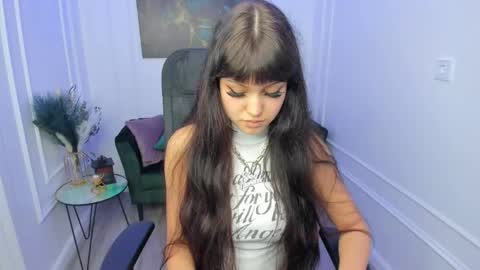 tiffanyyoun online show from April 20, 12:19 pm