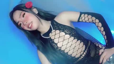 Snapshot of tight_elliana chatting on October 20, 6:46 pm tight_elliana online show from October 20, 6:46 pm