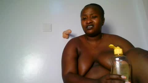 tikah_ online show from July 27, 8:39 pm