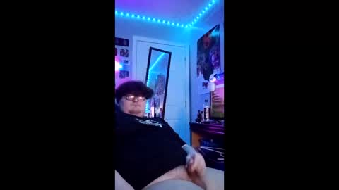 tilltrubuddy online show from April 20, 10:29 am