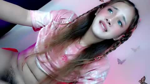 Snapshot of timea_slut69xx chatting on February 18, 6:15 pm Happy Birthday To Me online show from February 18, 6:15 pm
