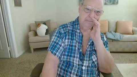 timealone120000 online show from March 9, 7:29 pm