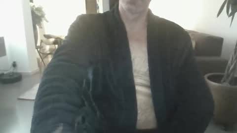 times20 online show from October 24, 5:19 am