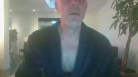 times20 online show from September 27, 5:27 am