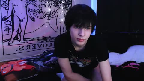 timi_moon online show from February 26, 9:01 am