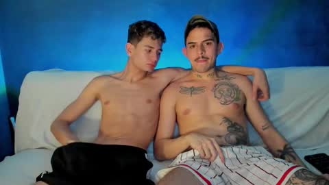 wanna play bareback uncut colombian couple new twink bbk online show from February 6, 5:44 am