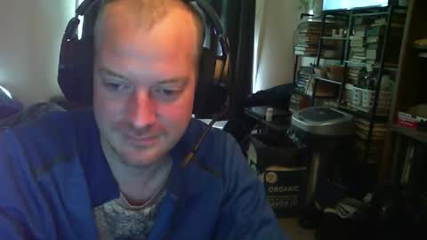 timtimmyyyy online show from April 24, 3:03 pm