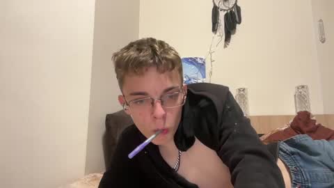 Wizard online show from December 9, 9:58 pm