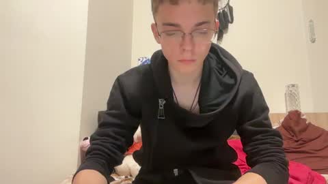 Wizard online show from December 9, 6:57 pm