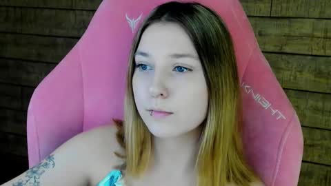 TinaBurton online show from March 8, 4:44 pm