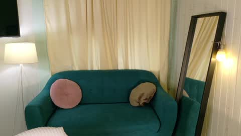 Tina online show from July 31, 1:34 pm