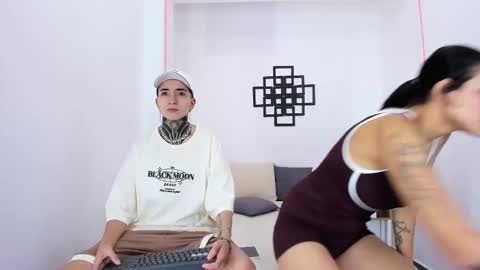 TINNY AND CANDY online show from October 7, 2:51 am